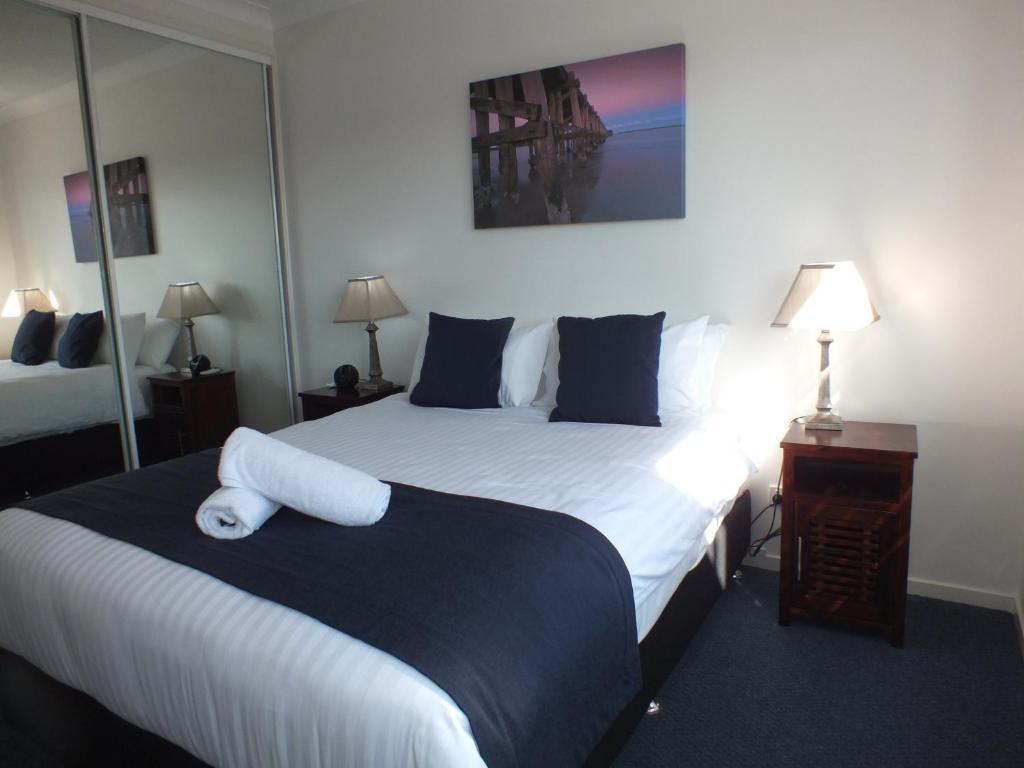 كوفس هاربور Pacific Marina Apartments المظهر الخارجي الصورة