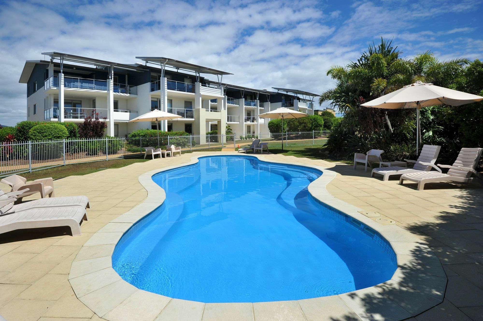 كوفس هاربور Pacific Marina Apartments المظهر الخارجي الصورة